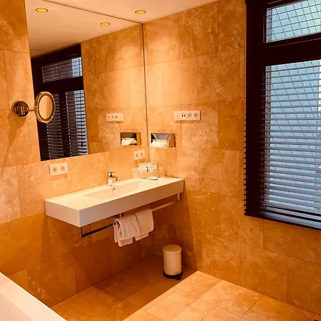 Gatsby - Adults Only - Small Luxury - By F-hotels
